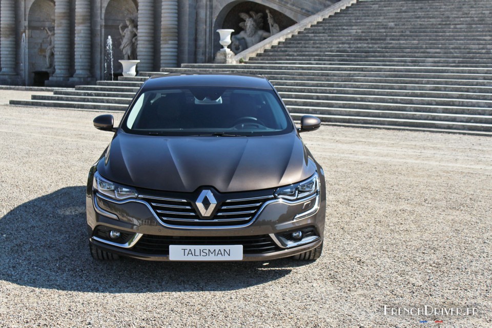 Photo nouvelle Renault Talisman - Domaine de Chantilly (2015)