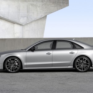 Photo profil nouvelle Audi S8 plus (2015)