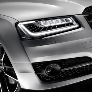 Photo feux avant Matrix LED Audi S8 plus (2015)