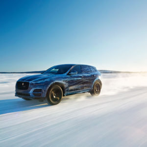 Photo : tests extrêmes nouvelle Jaguar F-Pace (2015)