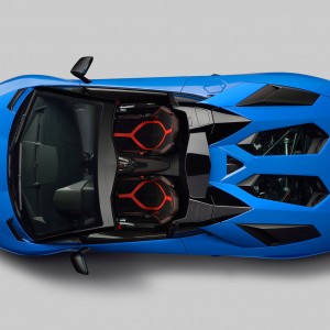 Photo aérienne Lamborghini Aventador SV Roadster LP 750-4 (2015)