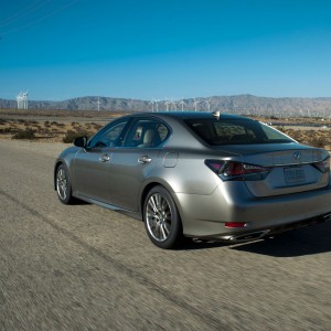 Photo officielle Lexus GS 200t (2015)