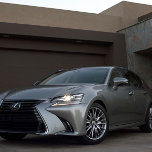 Photo officielle Lexus GS 200t (2015)