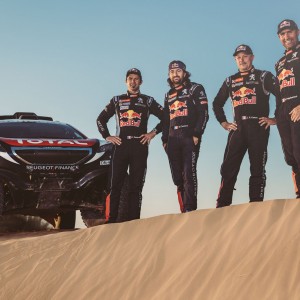 Photo officielle Peugeot 2008 DKR 2015 – Essais Silk Road Rally
