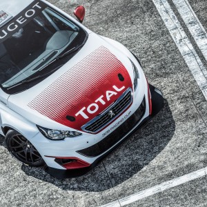 Photo capot Peugeot 308 Racing Cup (2015)