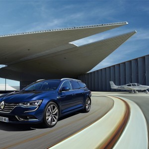 Photo officielle Renault Talisman Estate (2015)