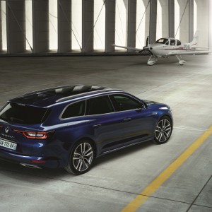 Photo officielle Renault Talisman Estate (2015)