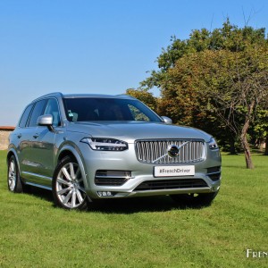 Photo 3/4 avant Volvo XC90 Inscription D5 AWD (2015)