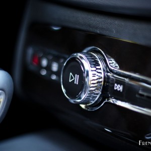 Photo détail bouton volume Volvo XC90 Inscription D5 AWD (2015)