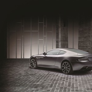 Photo Aston Martin DB9 GT Bond Edition (2015)