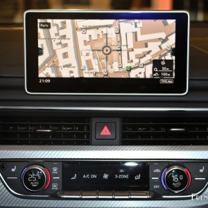 Photo écran nouvelle Audi A4 (2015)