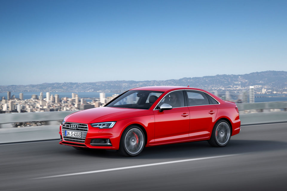 Photo officielle nouvelle Audi S4 (2015)