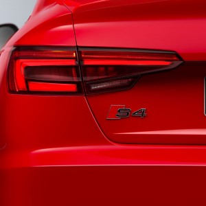 Photo feux arrière nouvelle Audi S4 (2015)