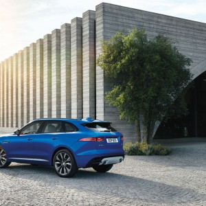 Photo officielle Jaguar F-Pace S (2015)