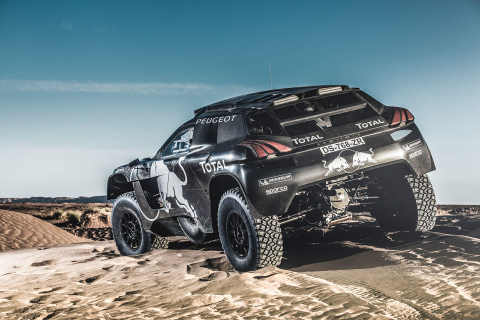 Photo officielle Peugeot 2008 DKR16 (Rallye Dakar 2016)