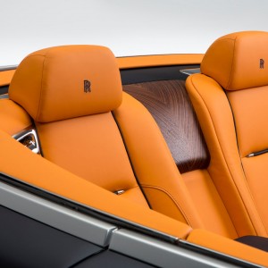 Photo appuie-têtes arrière Rolls-Royce Dawn (2015)