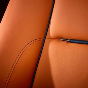 Photo détail siège cuir Rolls-Royce Dawn (2015)