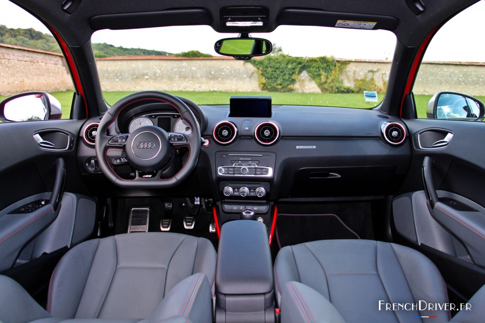 Photo intérieur Audi S1 Sportback - 2.0 TFSI 231 ch (2015)