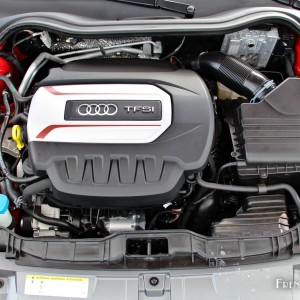 Photo moteur 2.0 TFSI 231 ch Audi S1 Sportback (2015)