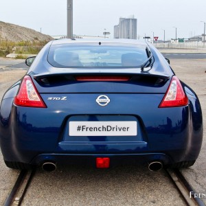 Photo face arrière Nissan 370Z – 3.7 l V6 328 ch (2015)