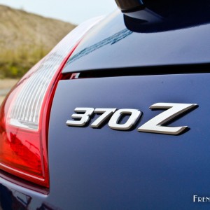 Photo sigle Nissan 370Z – 3.7 l V6 328 ch (2015)