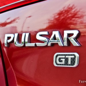 Photo sigle Nissan Pulsar GT (2015)