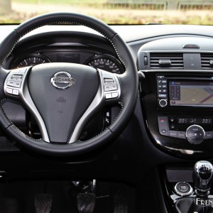 Photo volant Nissan Pulsar GT (2015)