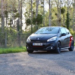 Photo essai Peugeot 208 GTi by Peugeot Sport (2015)