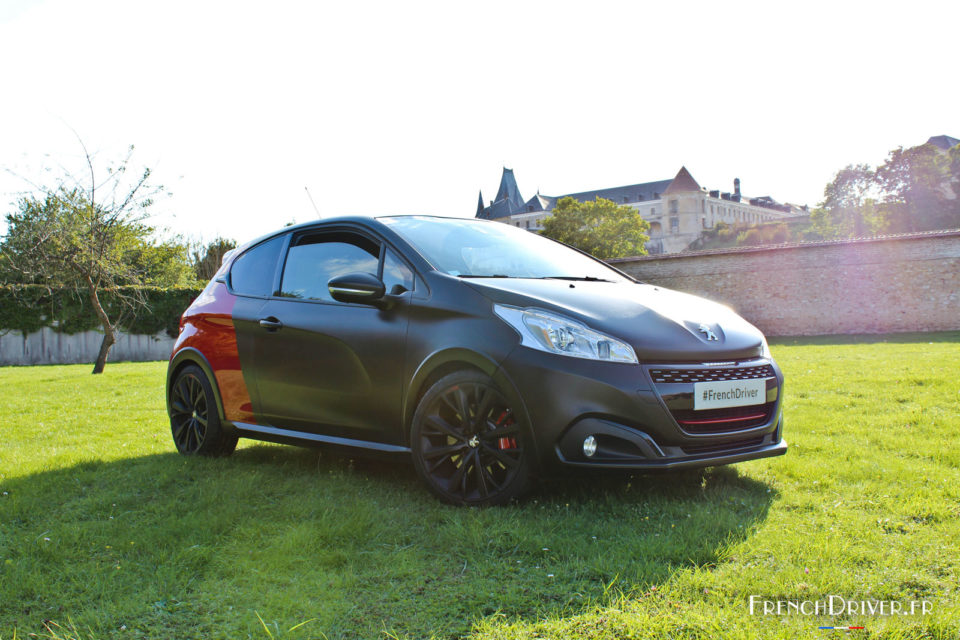 Photo essai Peugeot 208 GTi by Peugeot Sport (2015)