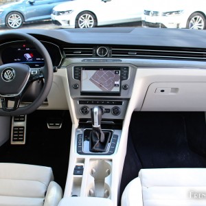 Photo intérieur Volkswagen Passat GTE (2015)