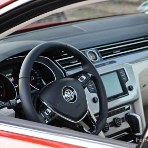 Photo volant Volkswagen Passat Alltrack (2015)