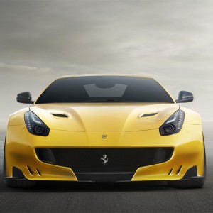 Photo officielle Ferrari F12tdf (2015)