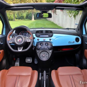 Photo intérieur cuir Abarth 595 Turismo (2015)