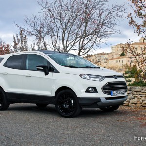 Photo Ford EcoSport Titanium S Blanc Diamant (2015)