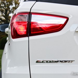 Photo feu arrière Ford EcoSport Titanium S (2015)