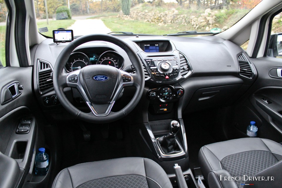 Photo intérieur Ford EcoSport Titanium S (2015)