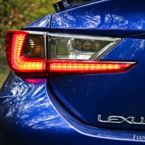 Photo feux arrière LED Lexus RC F (2015)