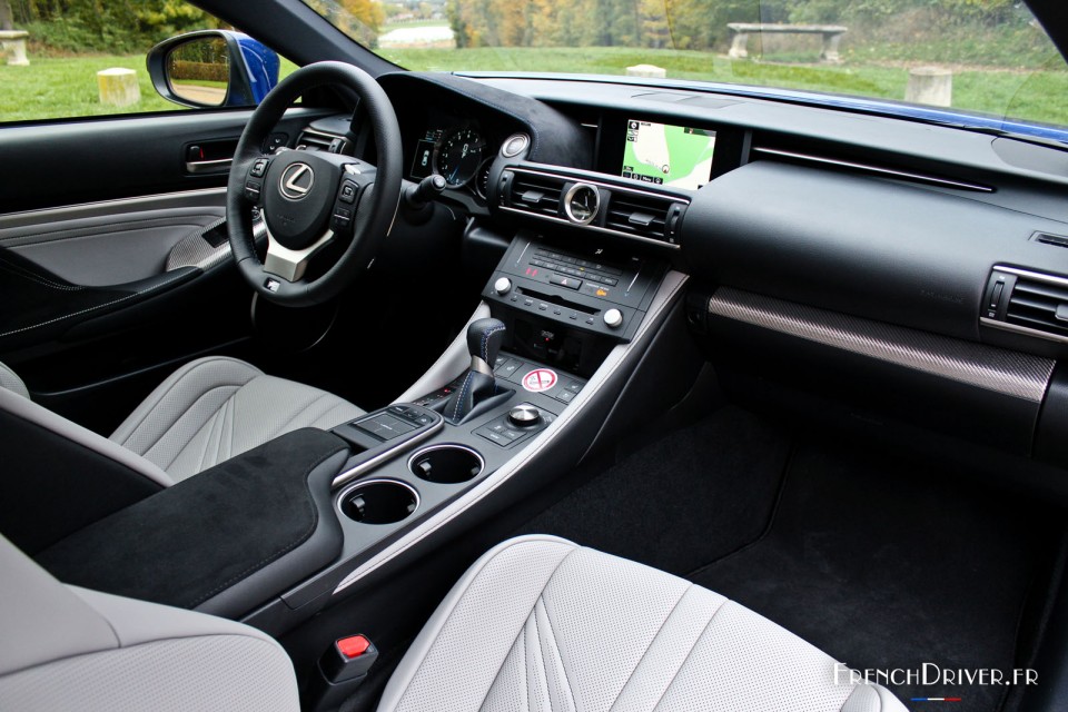 Photo intérieur Lexus RC F (2015)
