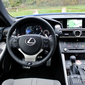 Photo volant Lexus RC F (2015)