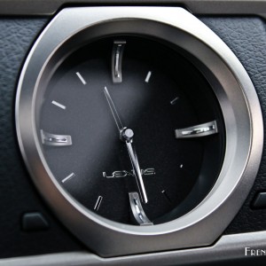 Photo horloge Lexus RC F (2015)