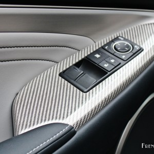 Photo panneau de porte carbone Lexus RC F (2015)