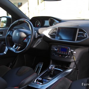 Photo intérieur prototype Peugeot 308 R HYbrid (2015)