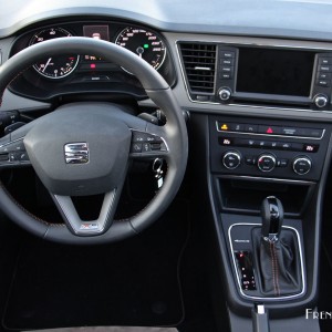 Photo tableau de bord SEAT Leon X-PERIENCE (2015)