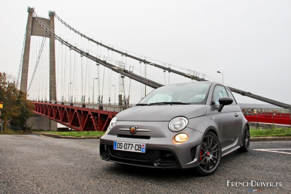 Photo essai Abarth 695 Biposto (2015)