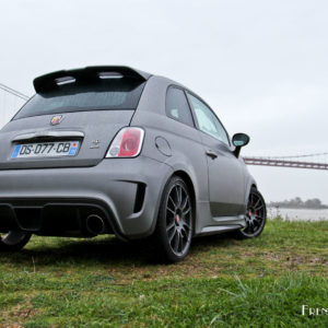 Photo 3/4 arrière Abarth 695 Biposto (2015)