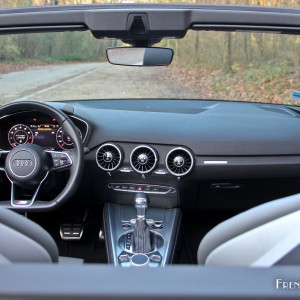 Photo tableau de bord Audi TT Roadster (2015) – 2.0 TFSI 230