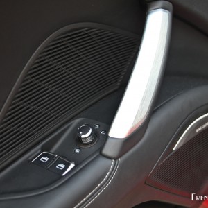 Photo poignée de porte Audi TT Roadster (2015) – 2.0 TFSI 230