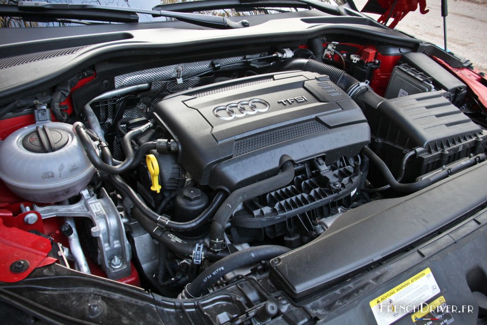 Photo moteur 2.0 TFSI 230 - Audi TT Roadster (2015)