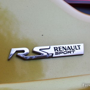 Photo badge Renault Sport Clio RS 220 EDC Trophy (2015)