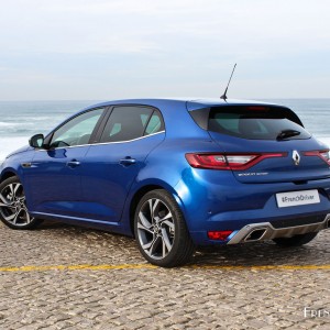 Photo 3/4 arrière Renault Mégane 4 GT (2015)